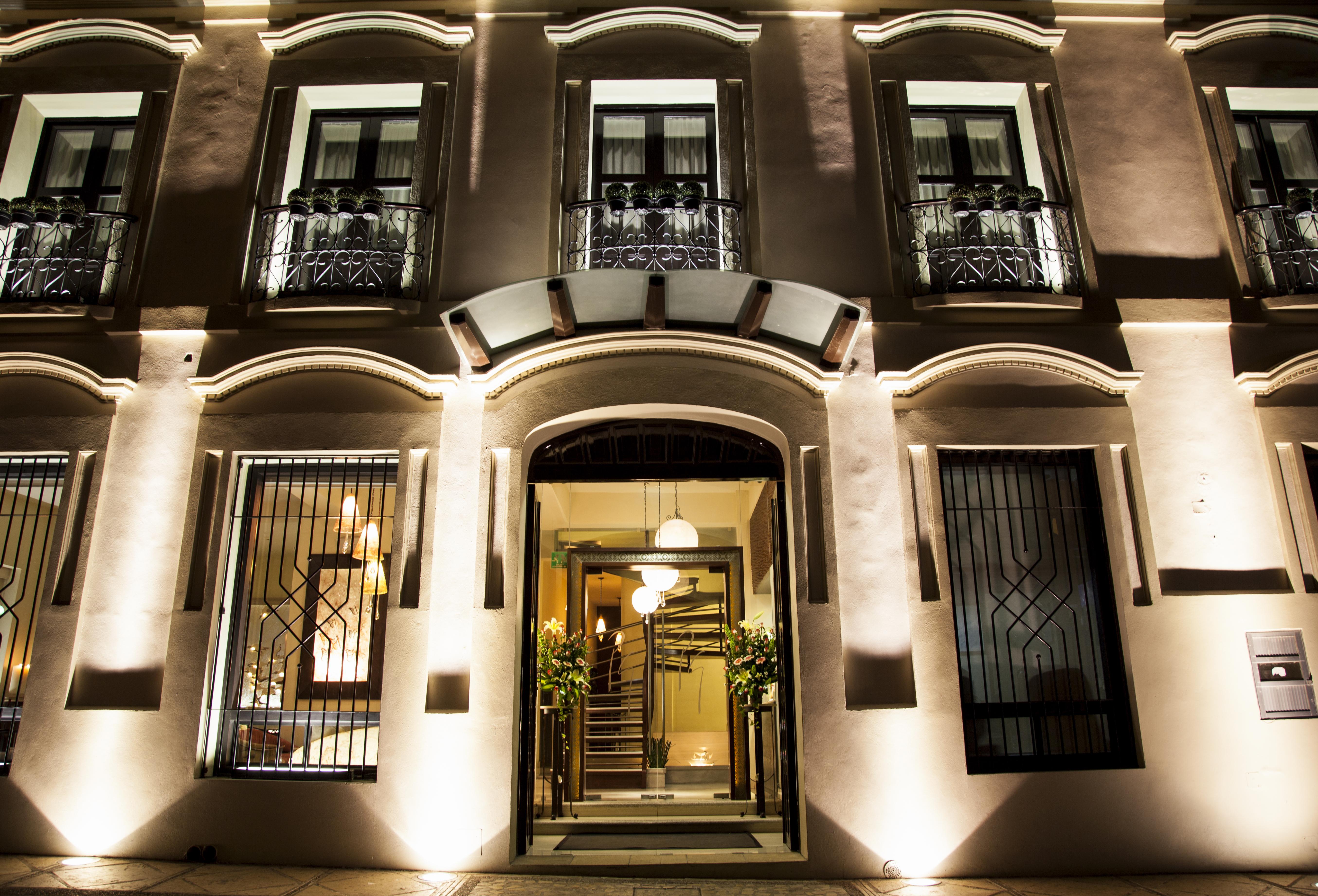 Plaza Gallery Hotel Boutique Сан-Кристобаль-де-Ла-Касас Экстерьер фото