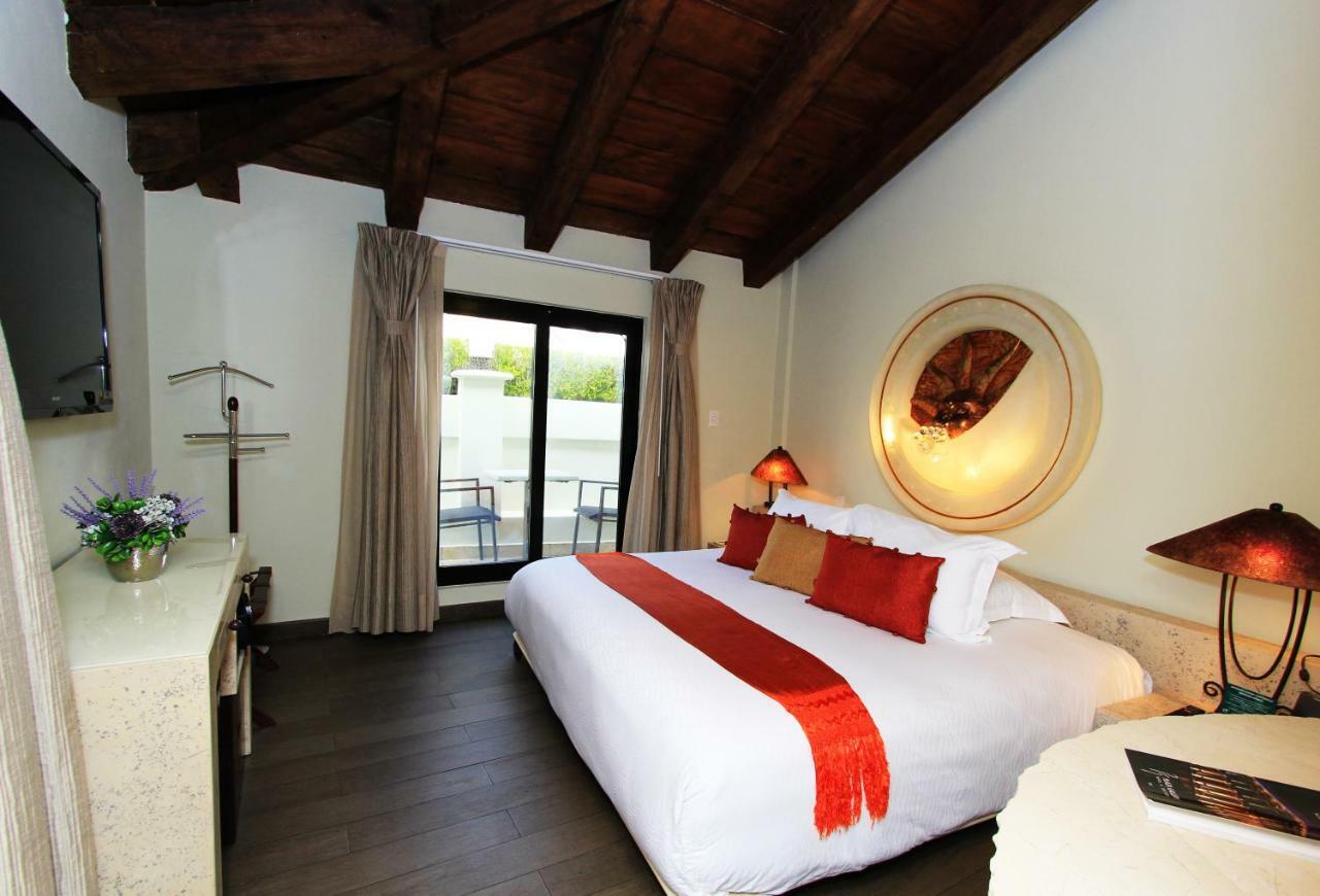 Plaza Gallery Hotel Boutique Сан-Кристобаль-де-Ла-Касас Экстерьер фото